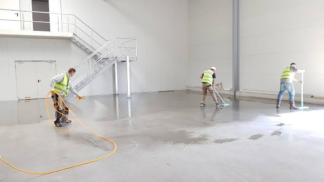 Industrial Regular Cleaner